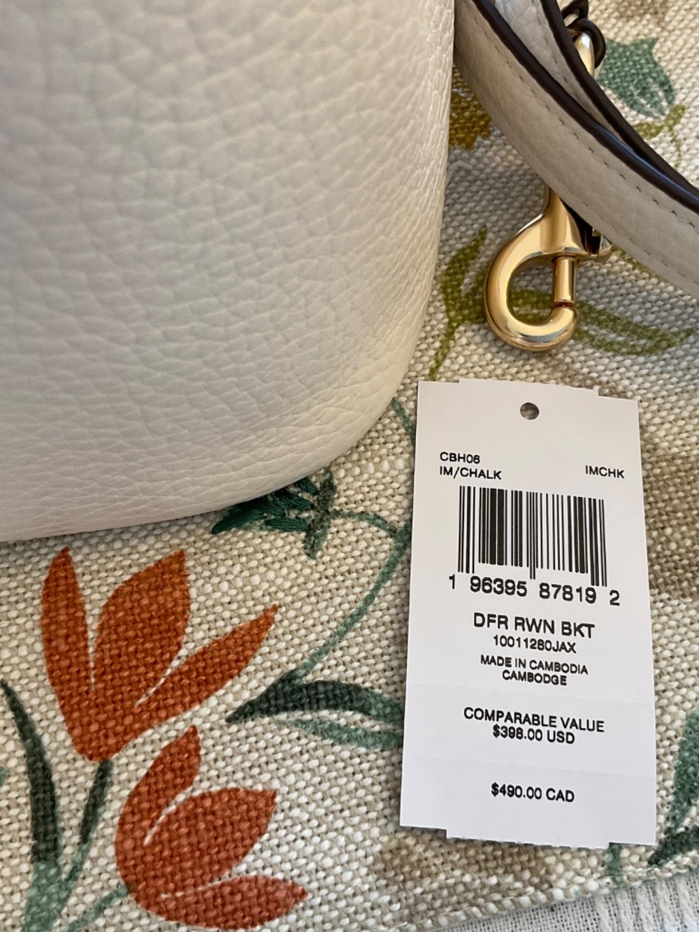 Rowan Bucket Bag - Picture 13 of 13